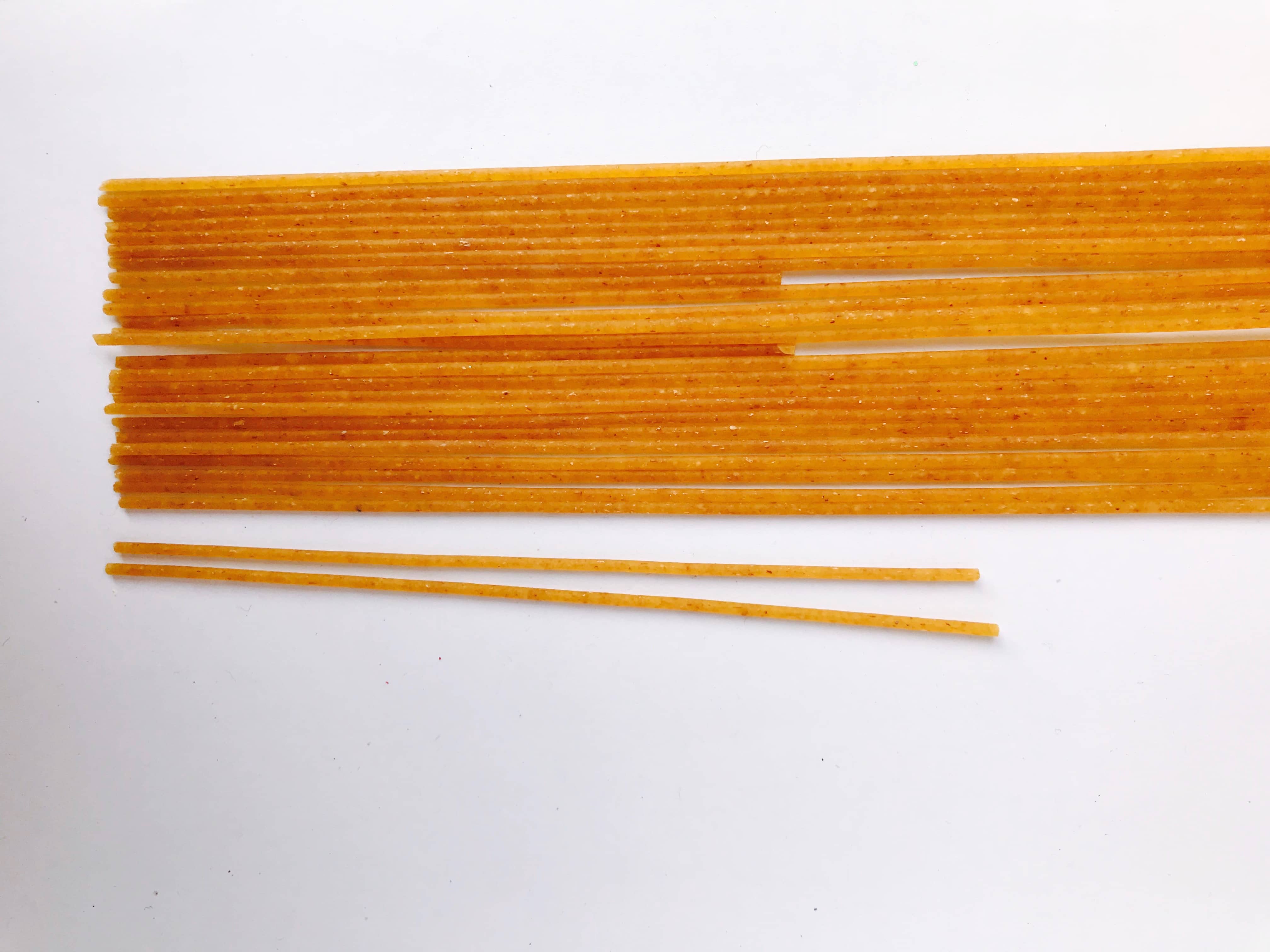 Basteln mit Pappbecher, DIY Utensilo Stiftehalter Matrjoschka selber machen, Anleitung