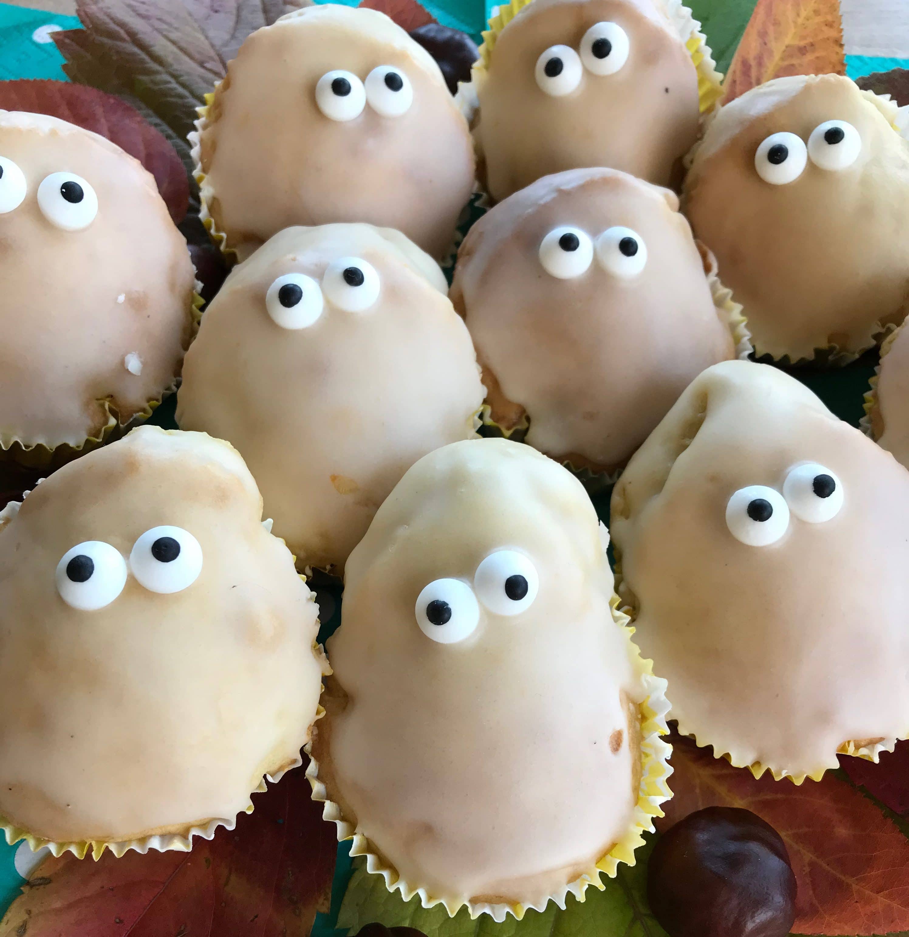 Halloween Rezepte fuer Kinderparty, Gespenster-Muffins, Halloween-Muffins