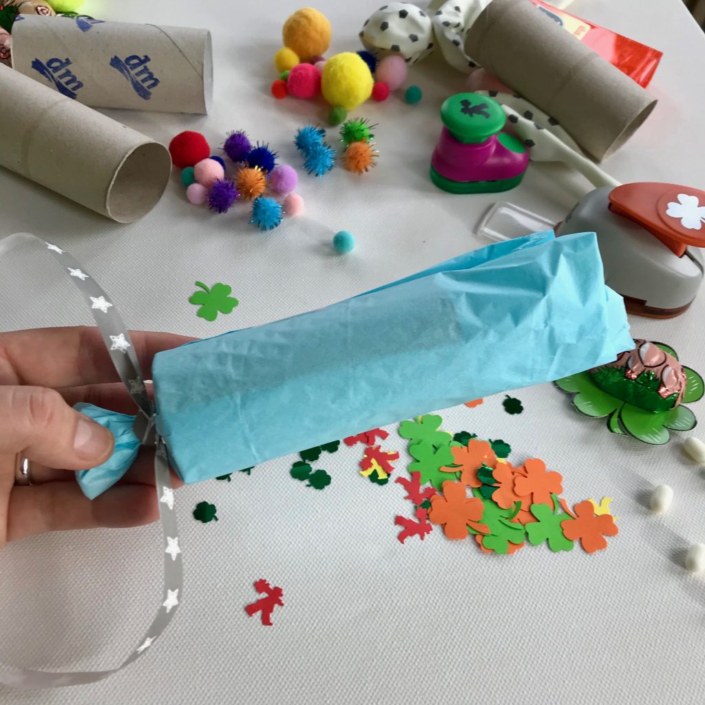 knallbonbon-basteln-diy-upcycling-silvester-kinderparty