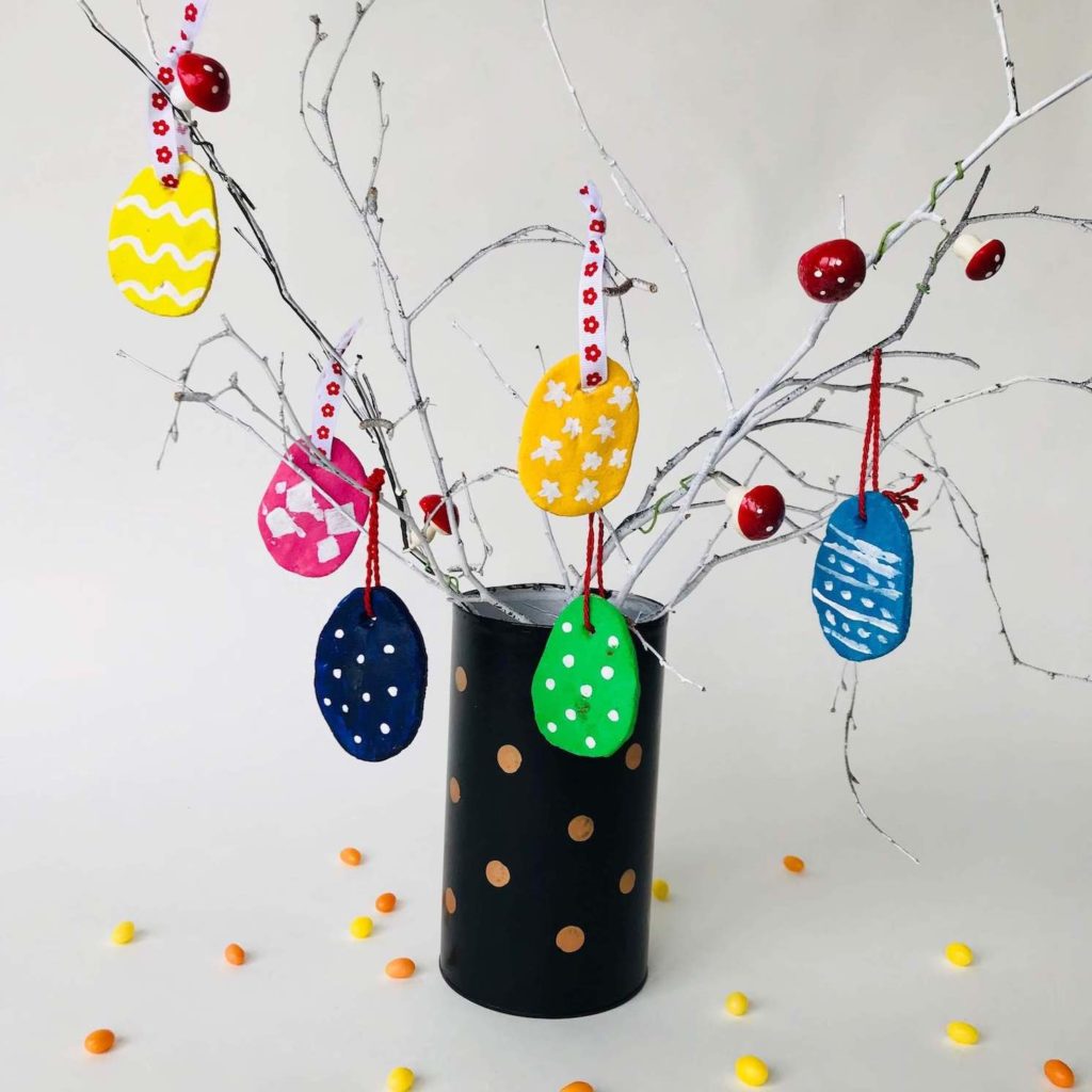 Salzteig-Ostereier-bemalen-4