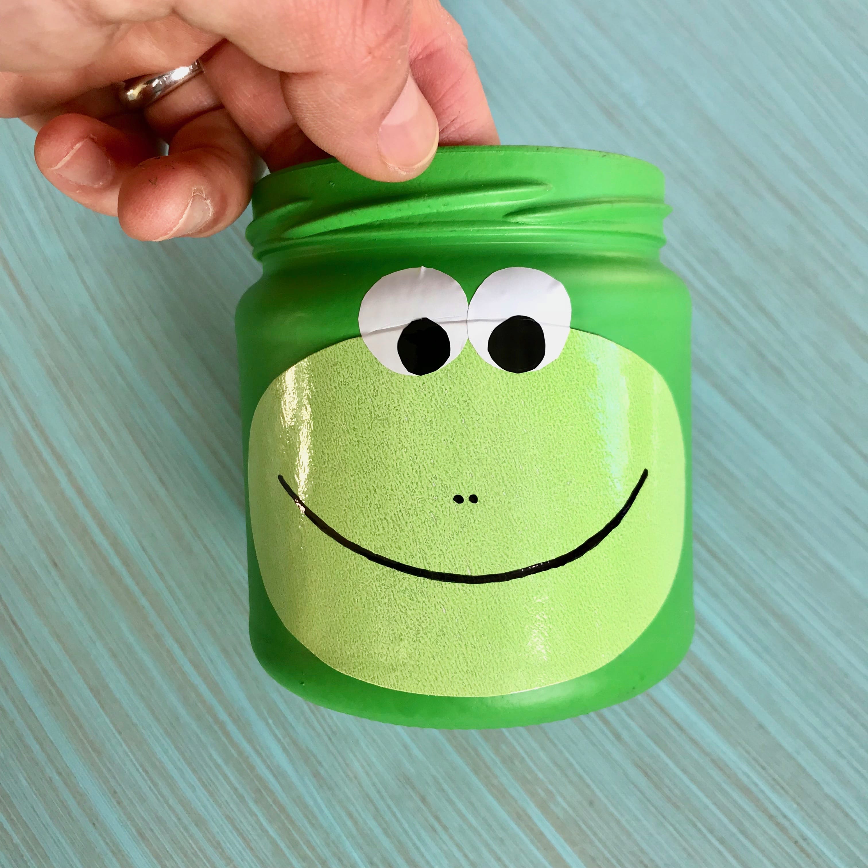 DIY Zahnputzbecher für Kinder aus Glas selber machen