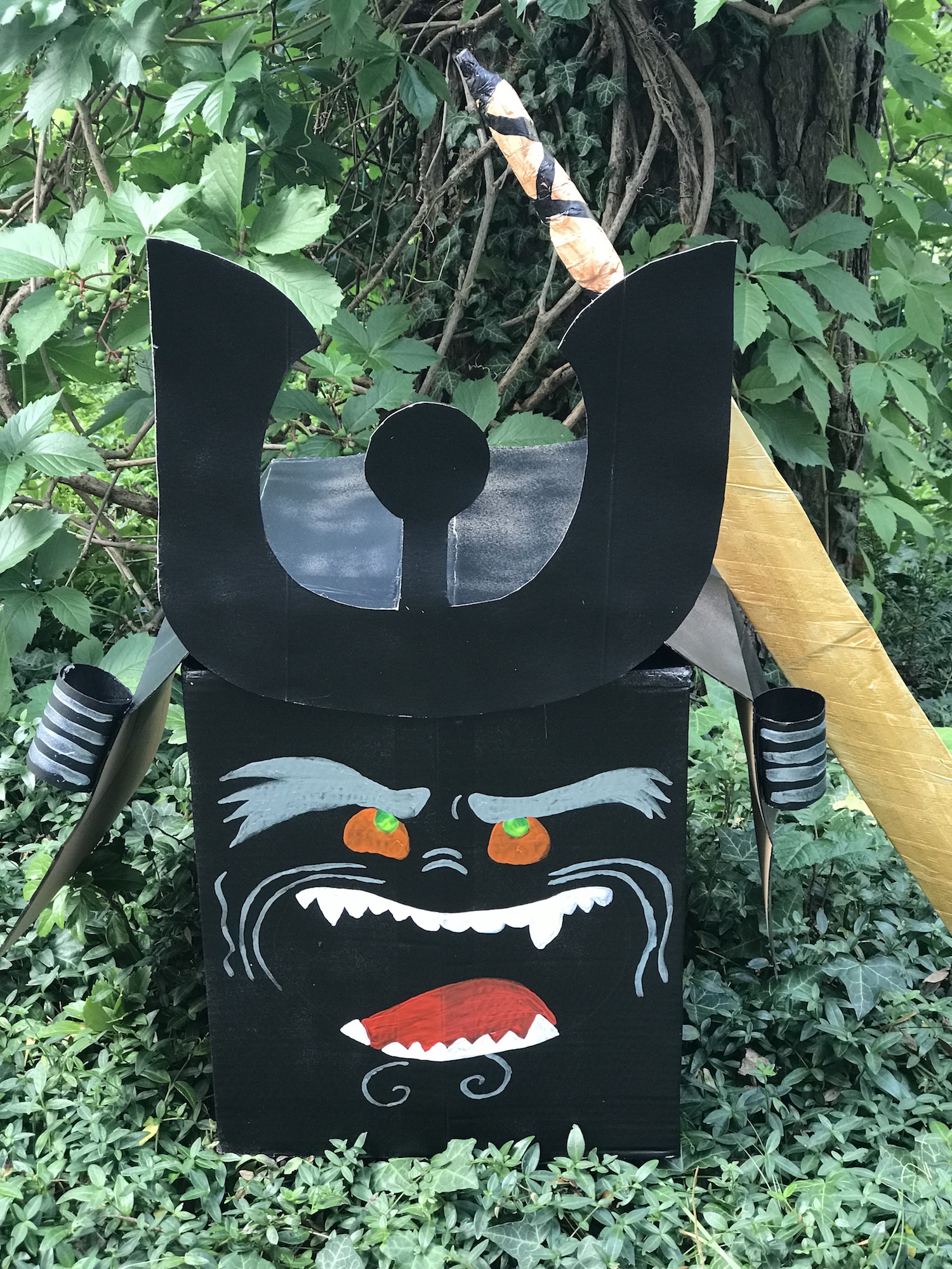 ninjago-kindergeburtstag-pinata-selbermachen-diy-upcycling-kinder