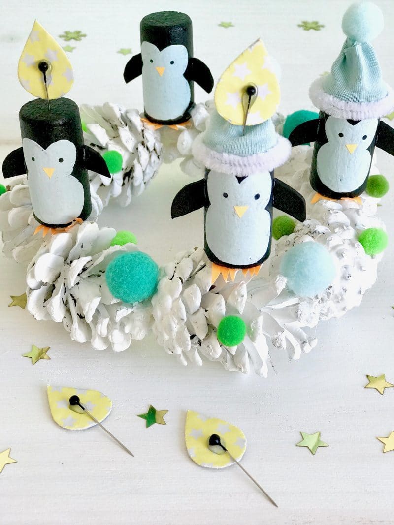 Adventskranz selber machen, Pinguin Adventskranz, Upcycling fuer Kinder, kindersicherer Adventskranz 