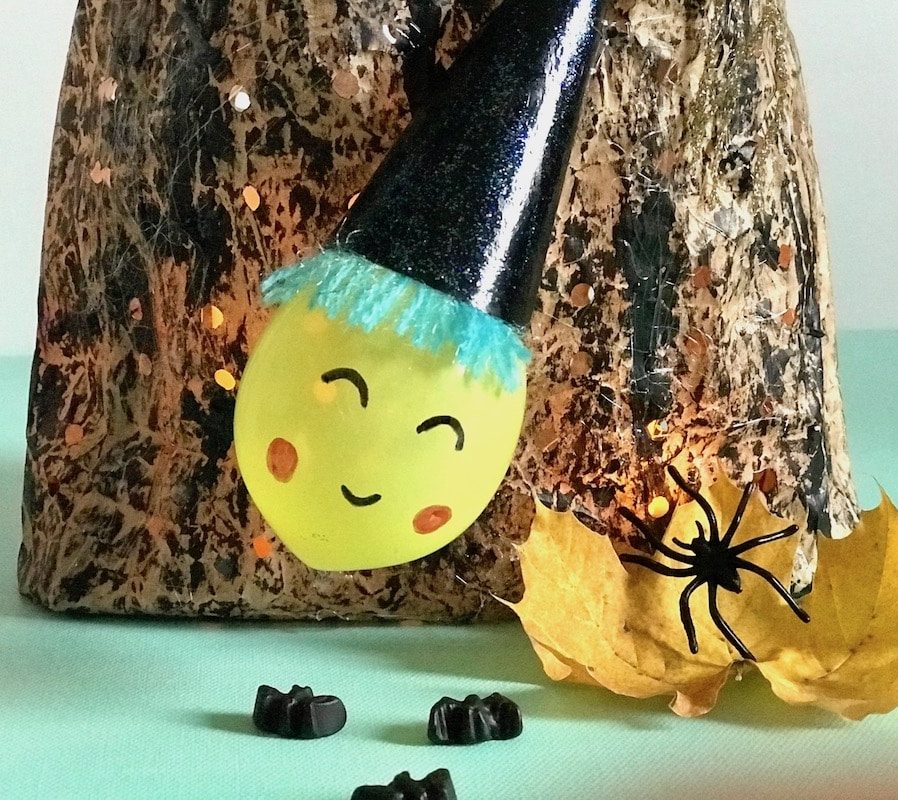 Halloween Teelicht aus Brottuete, Upcycling, Halloween Deko, Hexe