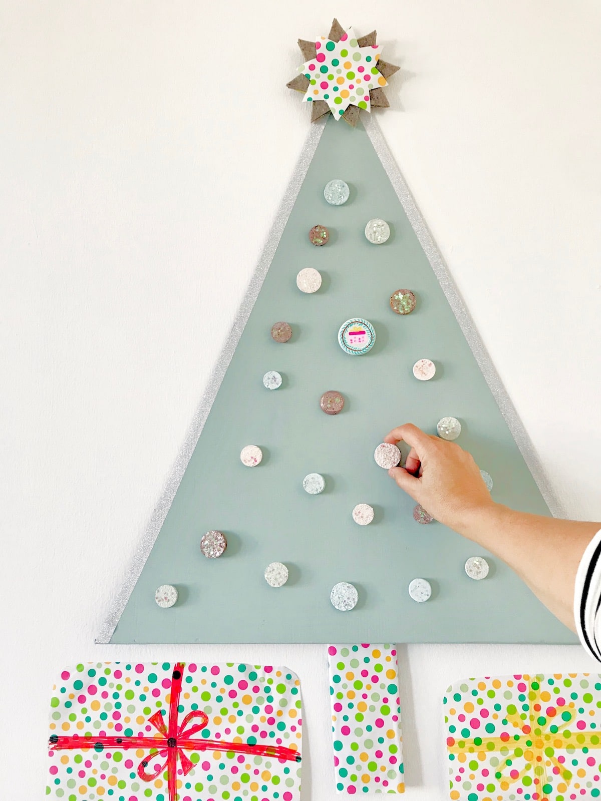 DIY Weihnachts-Countdown, Weihnachtsbaum basteln, Schmücken, Adventszeit