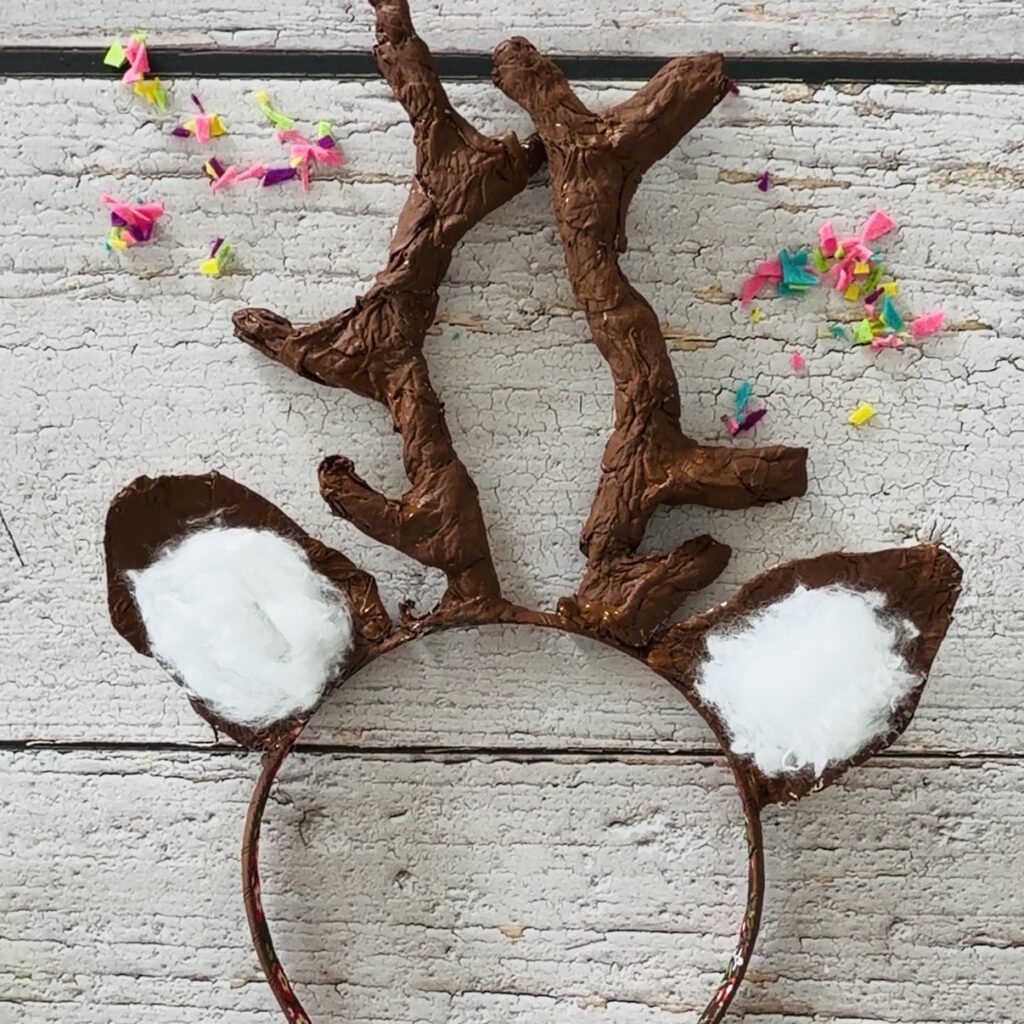 DIY Reh Geweih-Haarschmuck für de Fasching basteln