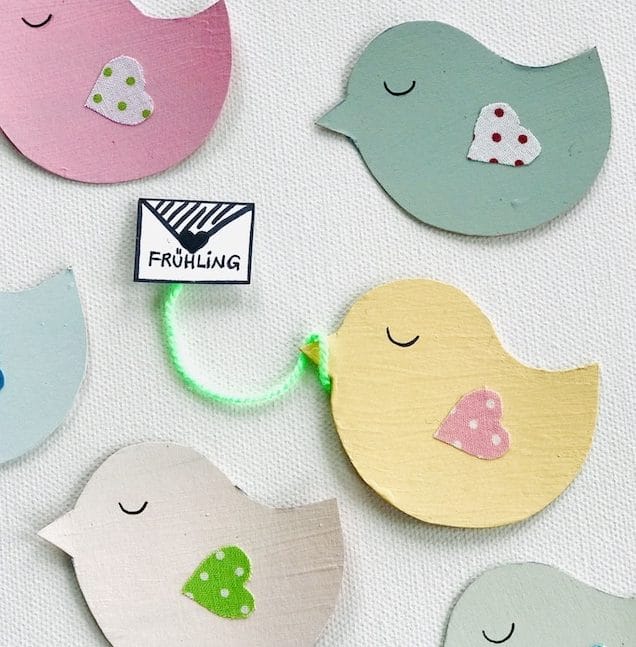 Vogelgirlande basteln, Upcylcing mit Kindern, Fensterdeko