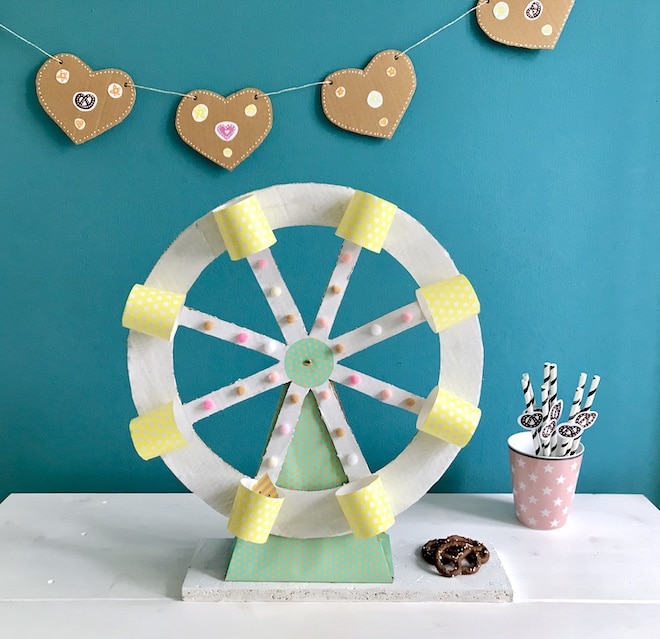 Jahrmarkt Party Riesenrad, Geschenkuebergabe, Upcycling