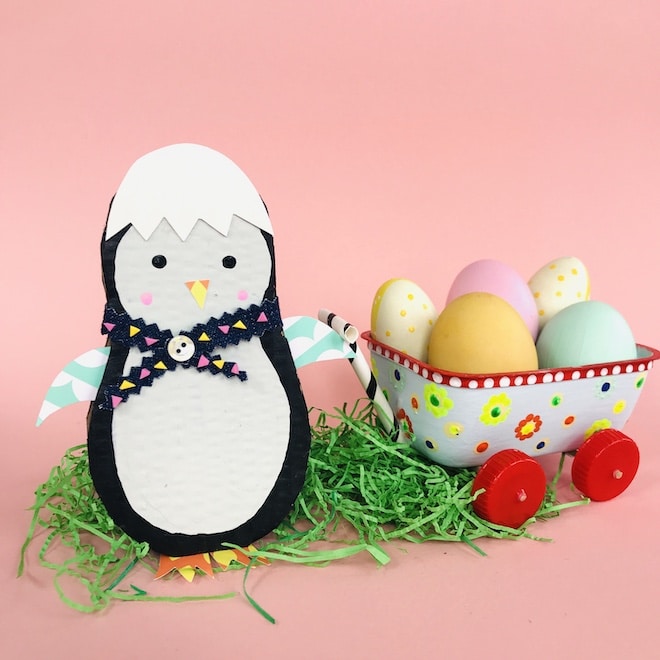 ostern-bastelidee-pinguin-osternest-basteln-fuer-kinder-upcycling-idee-diy