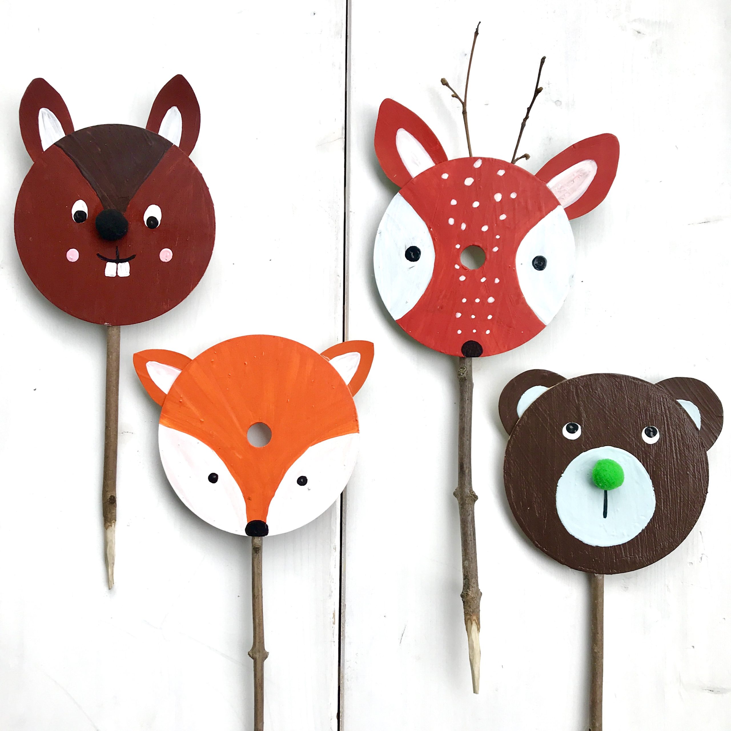 kindergeburtstag-im-wald-schatzsuche-schilder