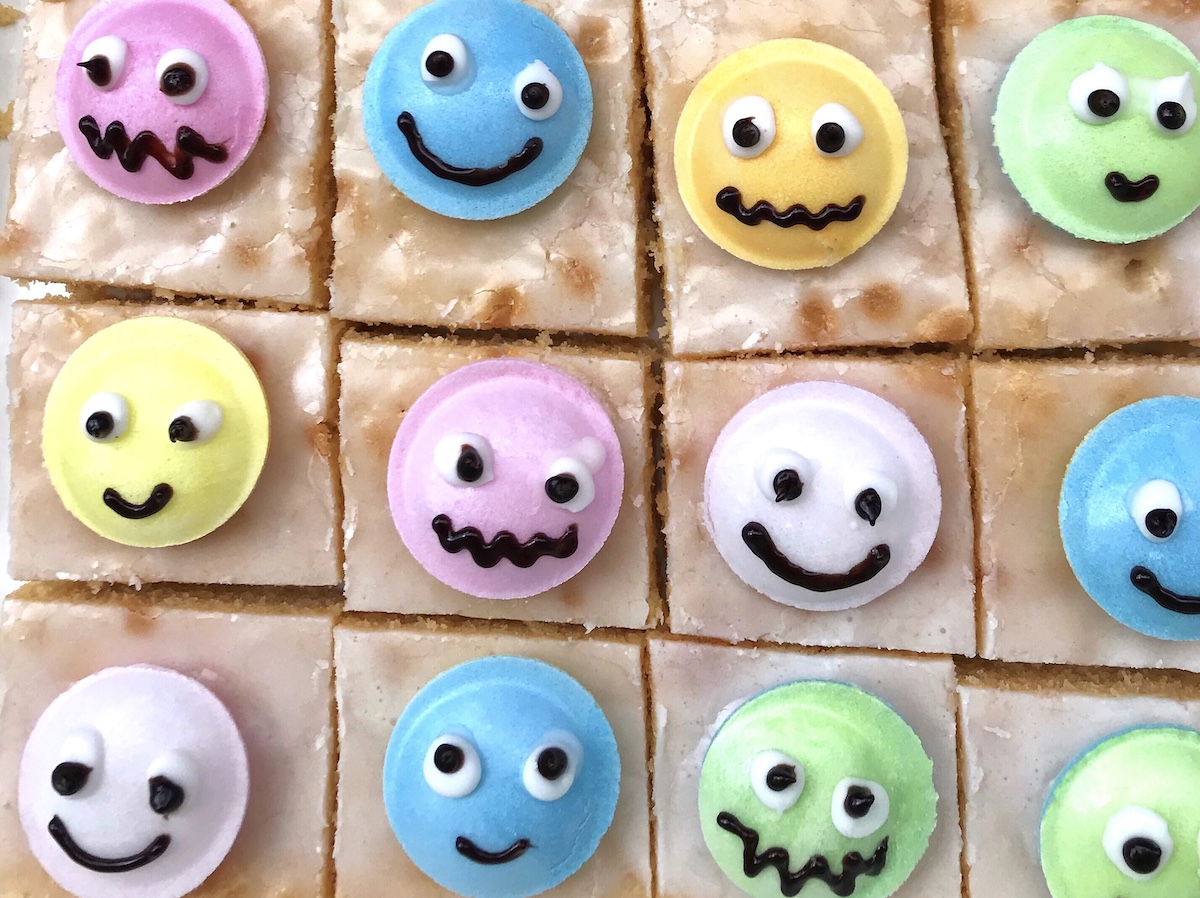 einfacher-kuchen-fuer-kindergeburtstag-zitronenkuchen-vom-blech-rezept-brauseufos