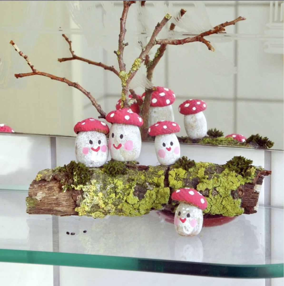 Herbstbasteln mit Kindern, Fliegenpilze aus Eicheln, Honigkukuk