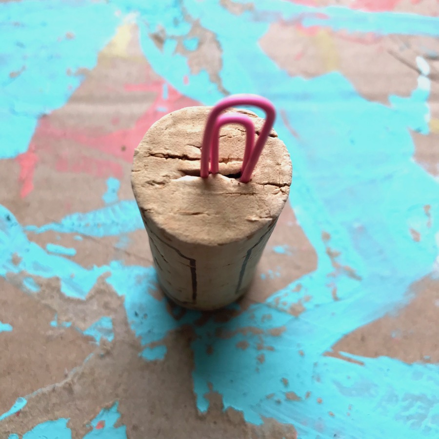 Silvester Party Deko selber machen, Tischdeko aus Korken basteln