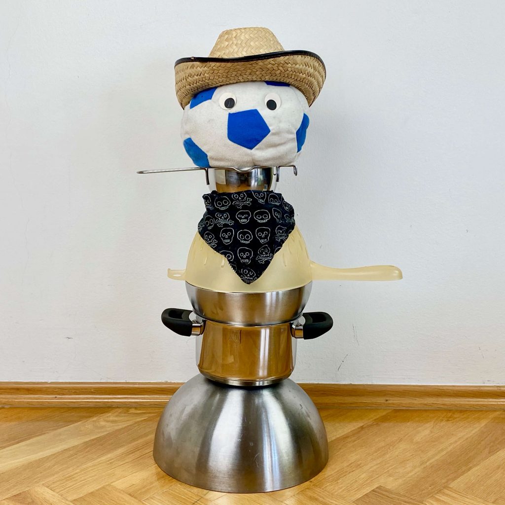 spielen mit alltagsgegenstaenden