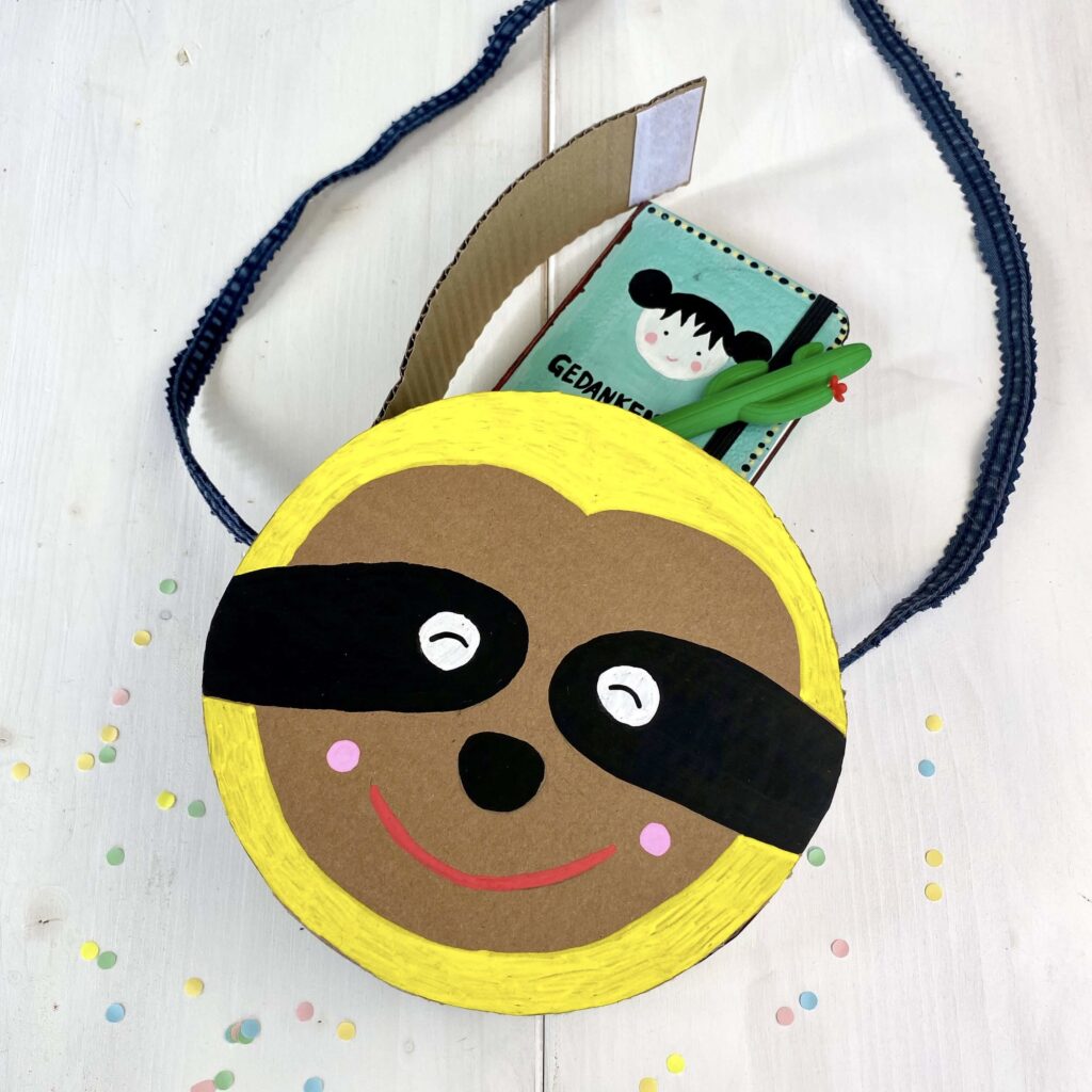 faultier tasche aus pappe basteln