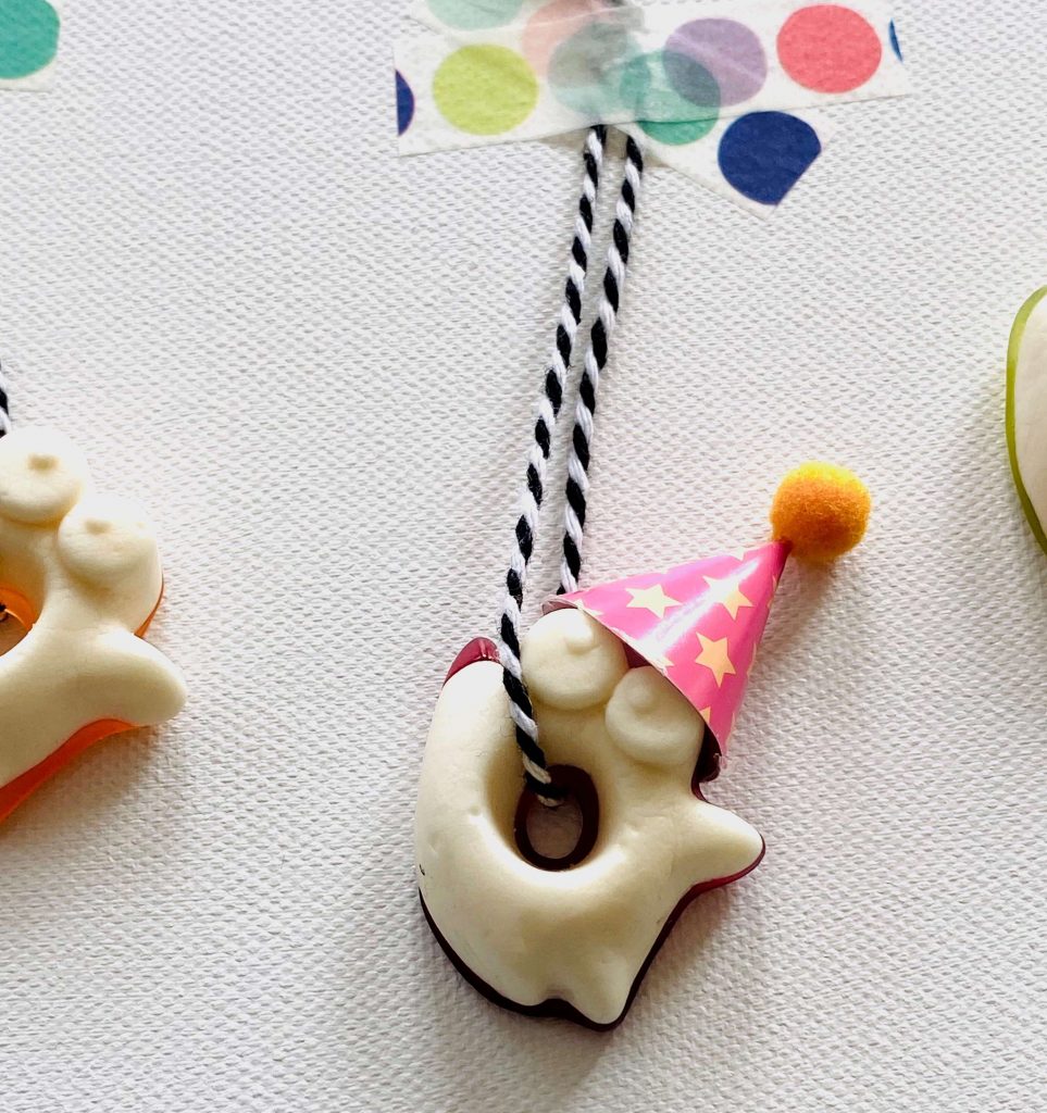 kindergeburtstag-zuhause-feiern-monster-schnappen-spiel-idee