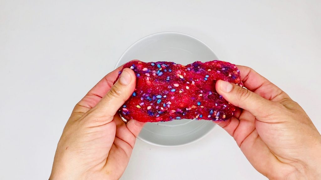 schleim-selber-machen-ohne-kleber-rezept-slime-diy-mitgebsel-kindergeburtstag-nachhaltig