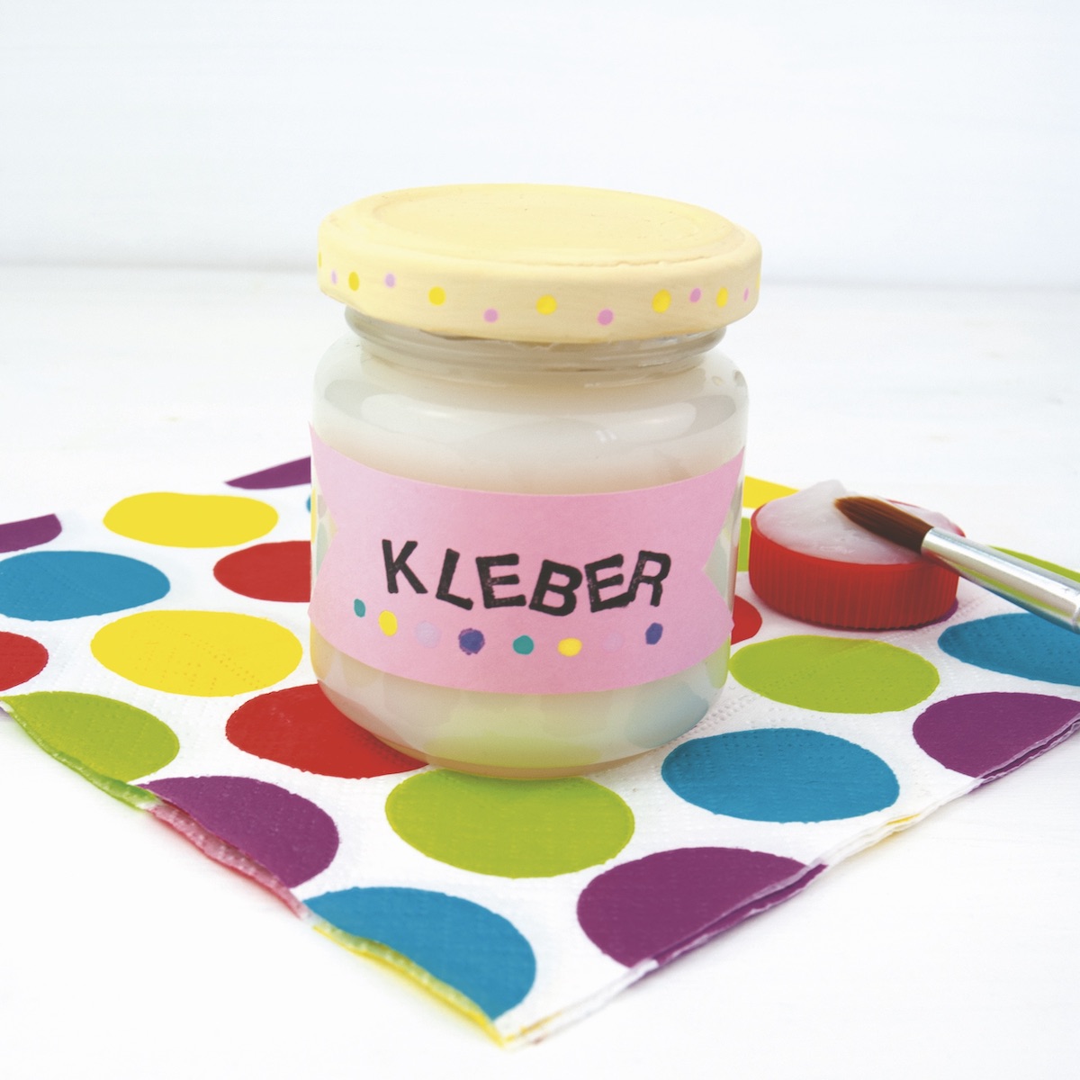 ungiftigen-kleber-fuer-kinder-selber-machen