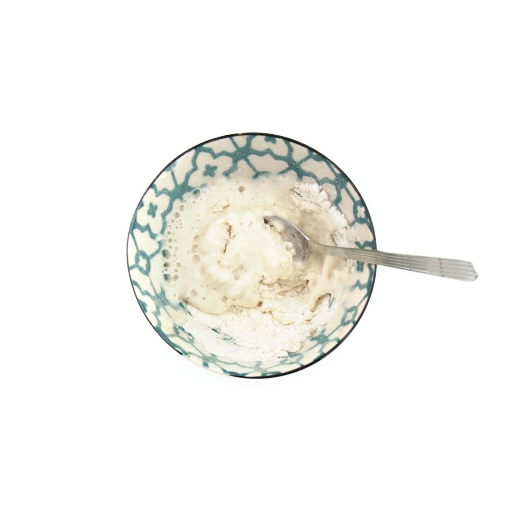 ungiftige-fingerfarbe-selber-machen-rezept-nachhaltig-basteln-mit-kindern