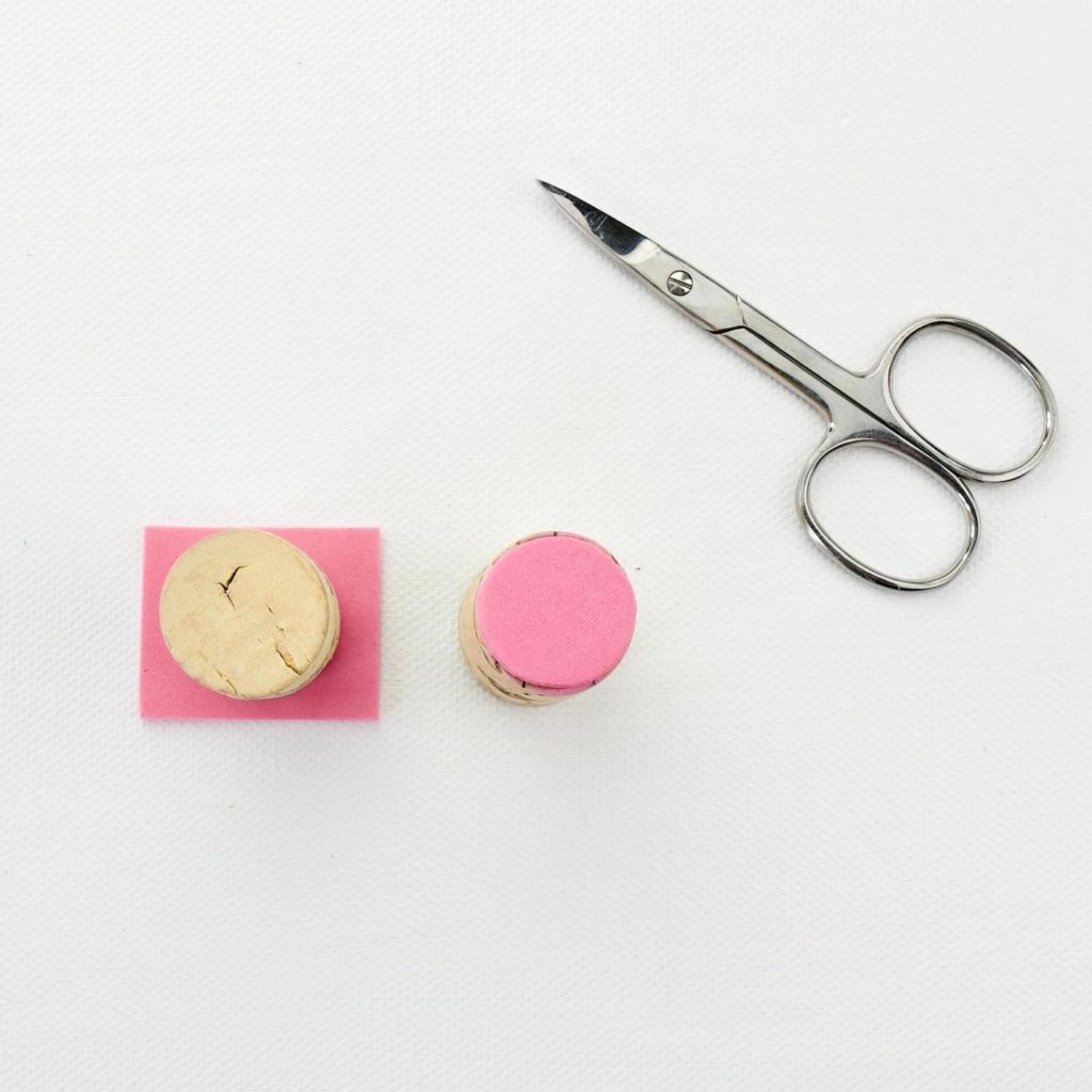 Flamingo Party: einfache Einladungskarte selber basteln 5 flamingo-stempel-aus-korken-basteln-upcycling-diy