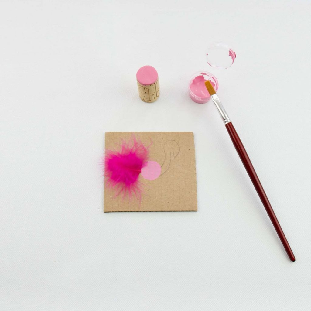 Flamingo Party: einfache Einladungskarte selber basteln 6 flamingo-party-einladung-stempeln-selbstgebastelter-stempel-aus-korken