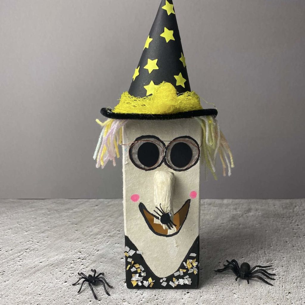 https://heimatdinge-de.pro/hexen-laterne-aus-milchtuete-basteln/