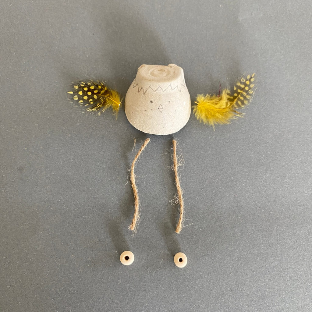 kueken-aus-eierkarton-basteln