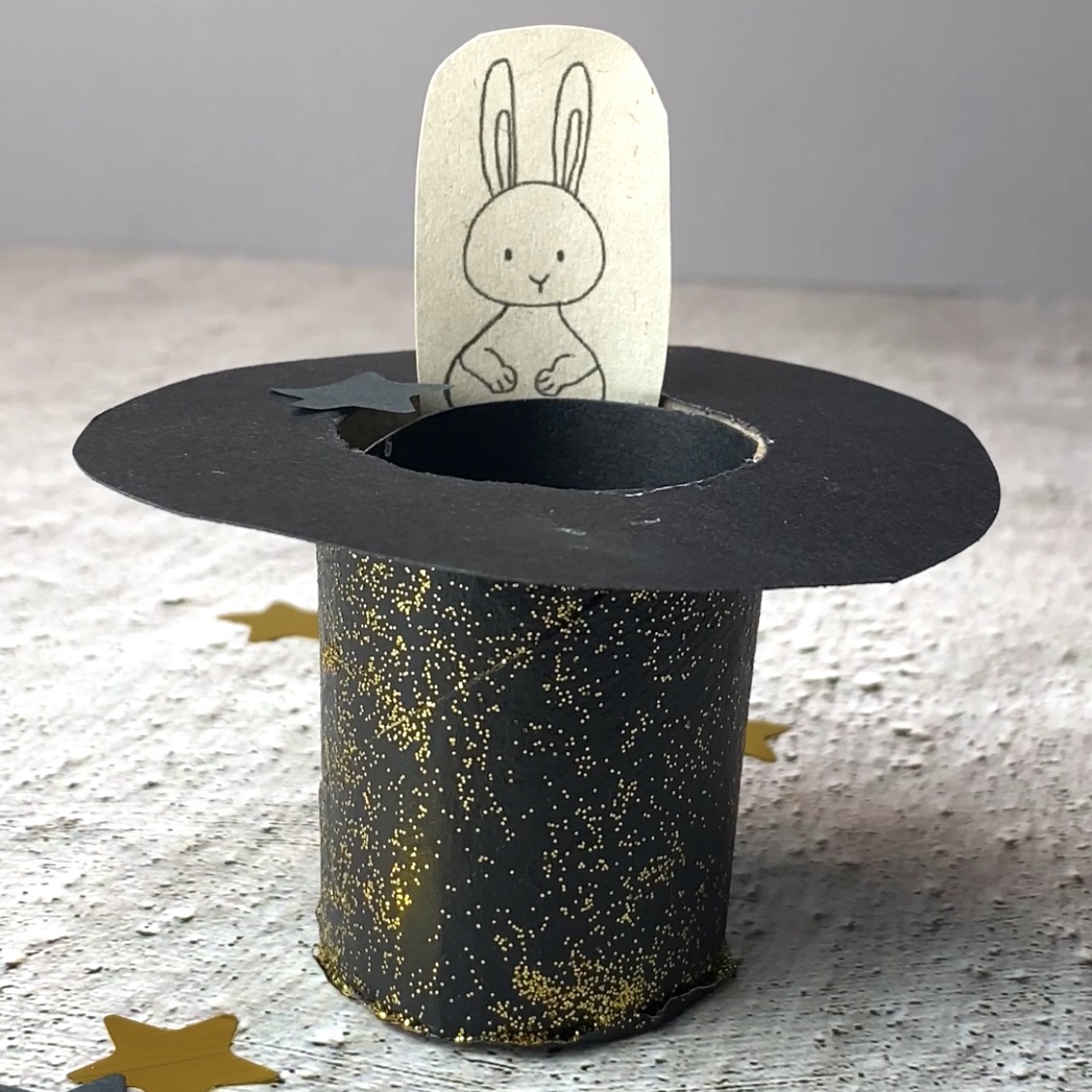 zauberhut-selber-basteln-hase-aus-hut-zaubern-zauberer-geburtstag