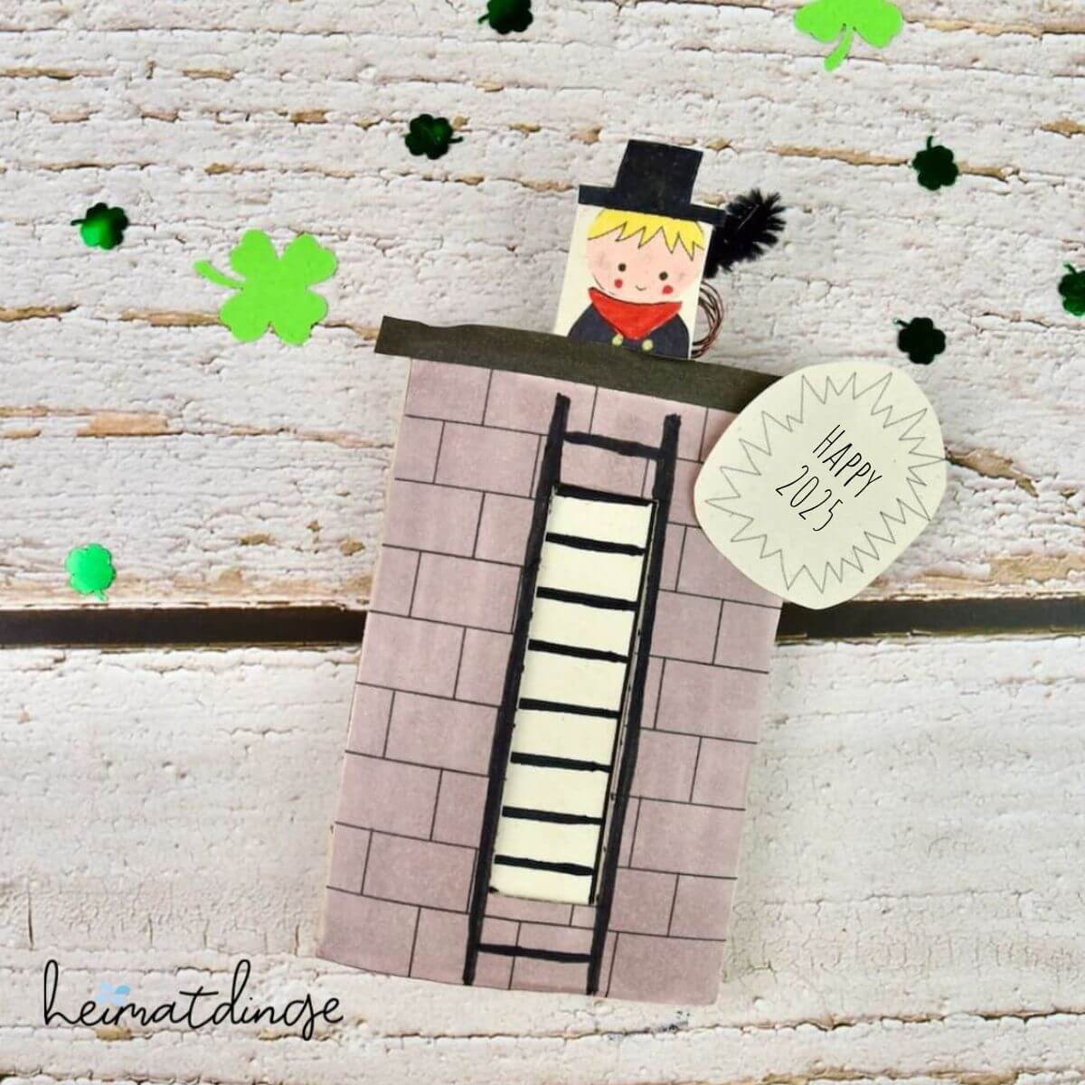 DIY Neujahrskarte "Schornsteinfeger" / PDF-Vorlage 3 schornsteinfeger-basteln-neujahrskarte-aus-klorolle-pdf-vorlage-vorschaubild