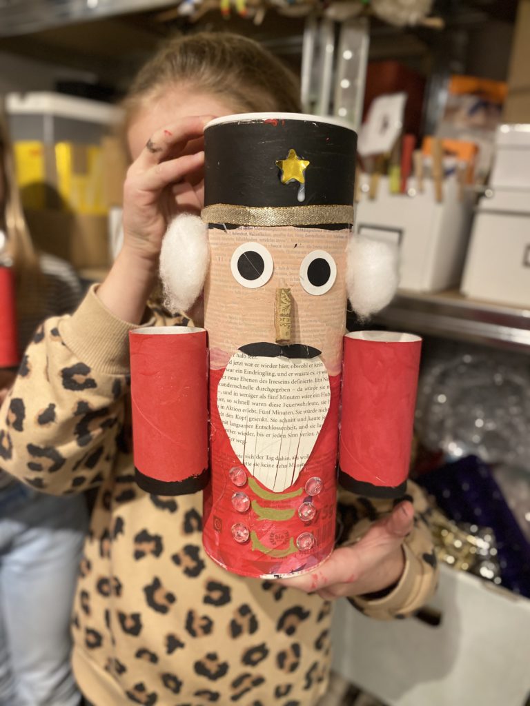 nussknacker-upcycling-basteln-mit-kindern