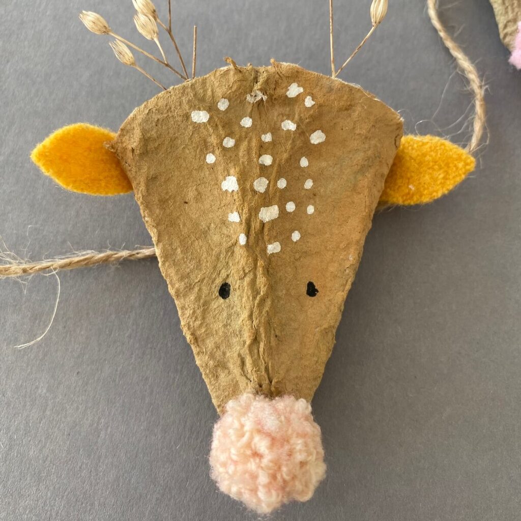 Reh aus Eierkarton basteln