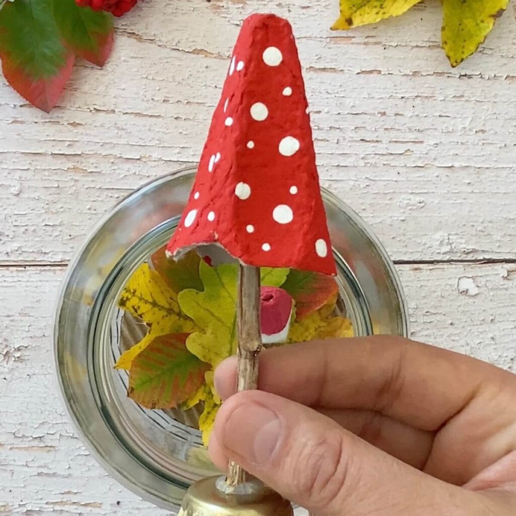 upcycling fliegenpilz aus eierkarton basteln