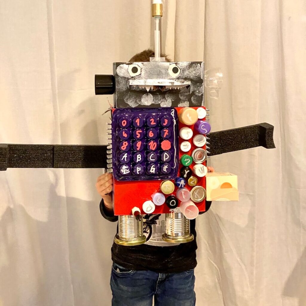 Upcycling Roboter aus Müll